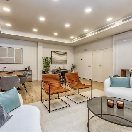 Apartment Vivi Homes - Aurelia Pool, Gym & Sea View